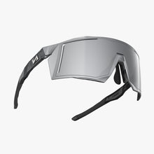 Aerostorm Multimirror Silver angle