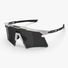 Aeroshade 2.0 Titanium Sunglasses - White Matt / Smoke